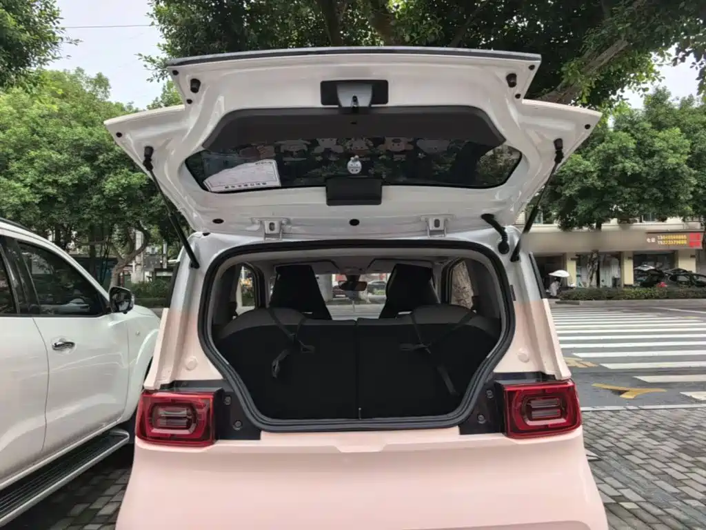 Wuling MINIEV — миниатюра 19