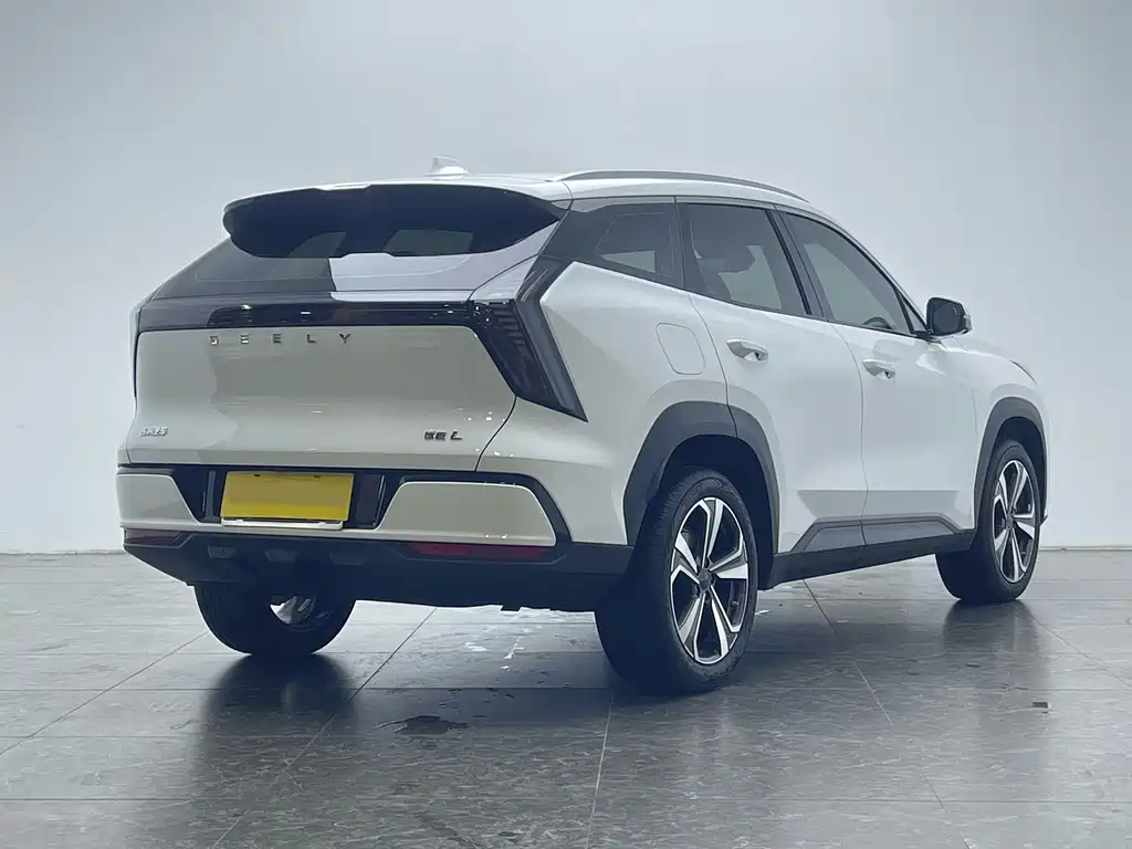 Geely Boyue L — миниатюра 3