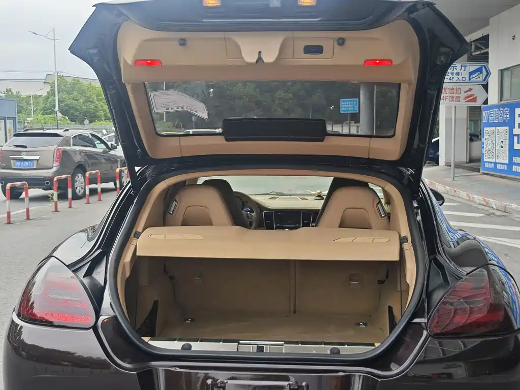 Porsche Panamera — миниатюра 17