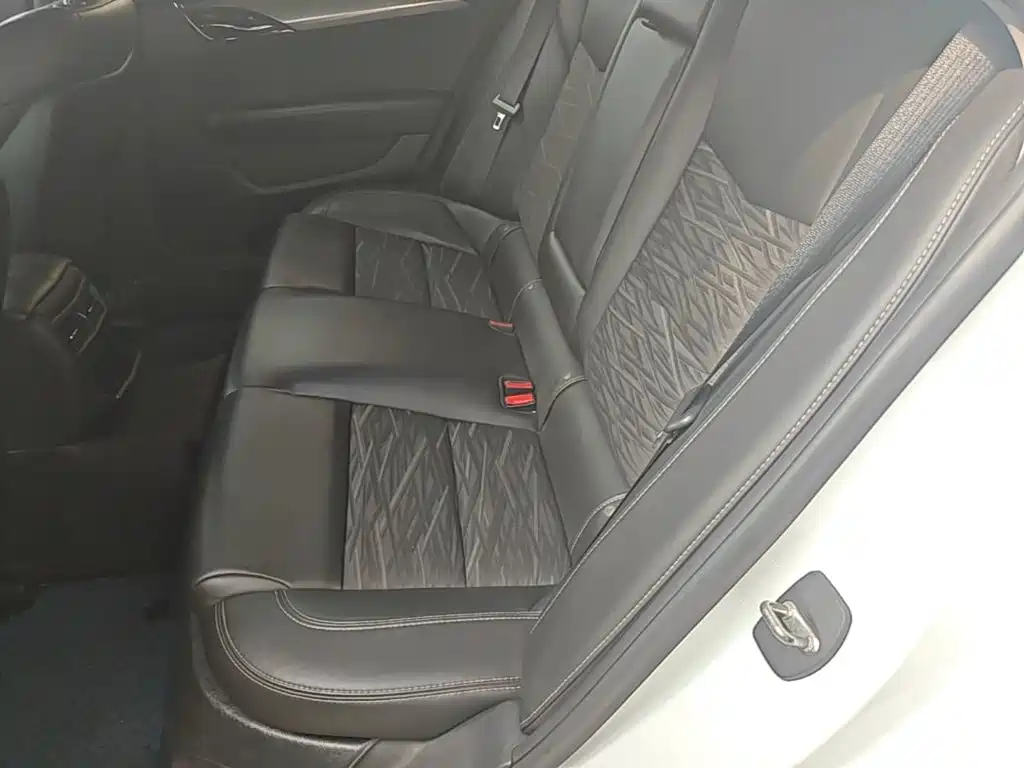 Cadillac ATS-L — миниатюра 17