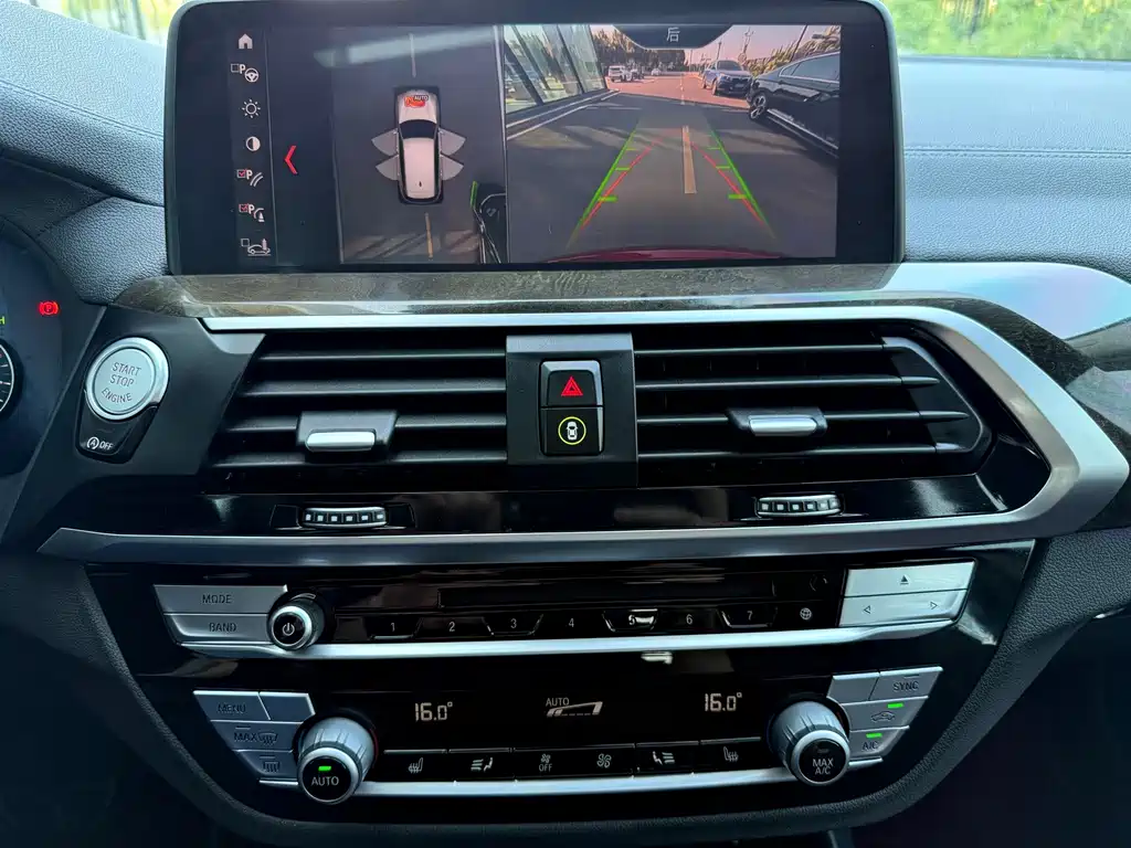 BMW X3 — миниатюра 14