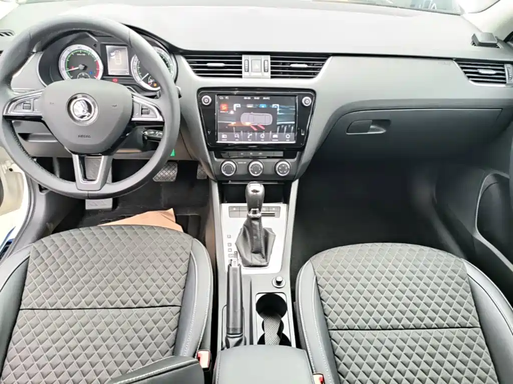 Skoda Octavia — миниатюра 13