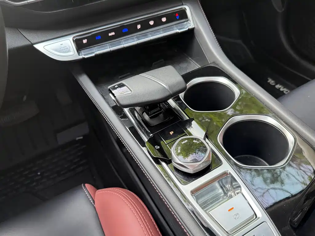 Changan Eado — миниатюра 9