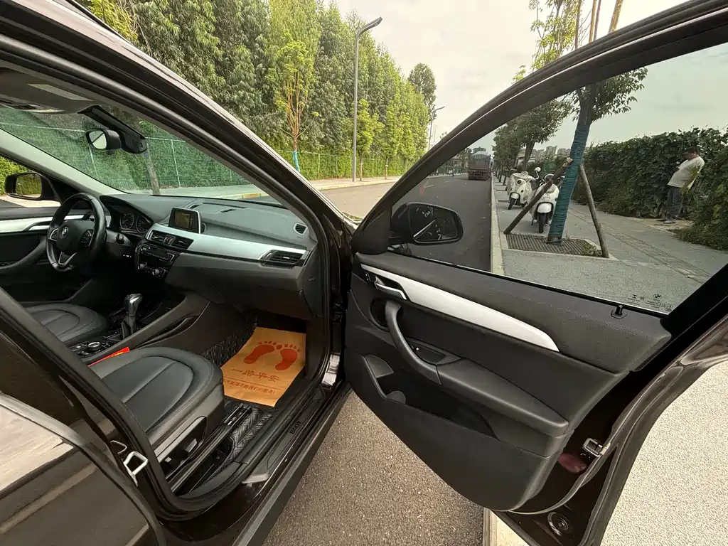 BMW X1 — миниатюра 20