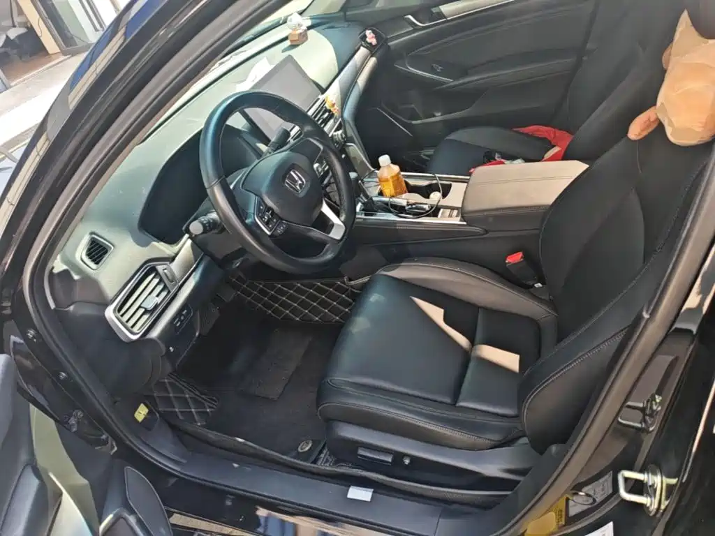 Honda Accord — миниатюра 15