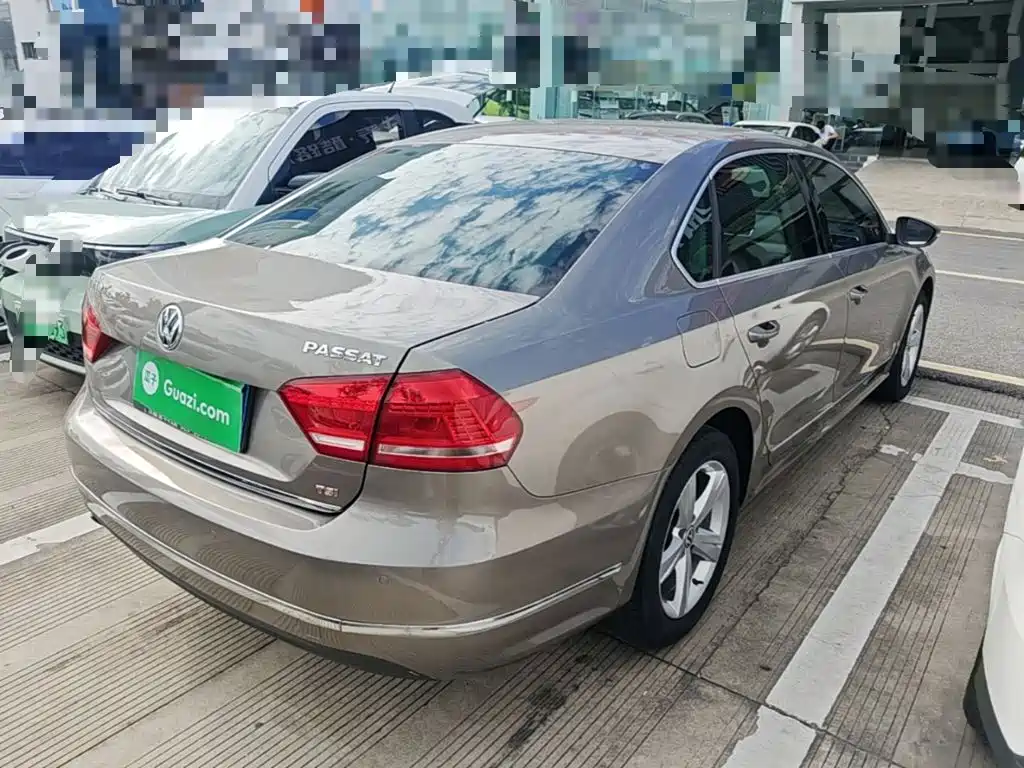 Volkswagen Passat — миниатюра 7