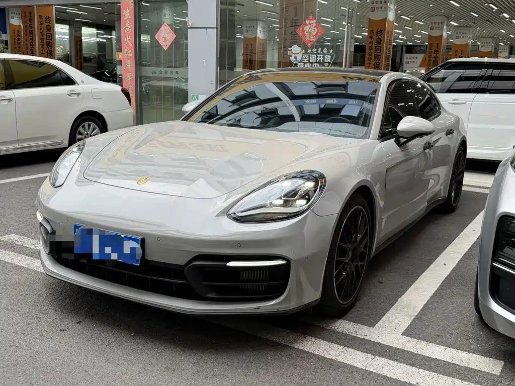 Porsche Panamera — миниатюра 2