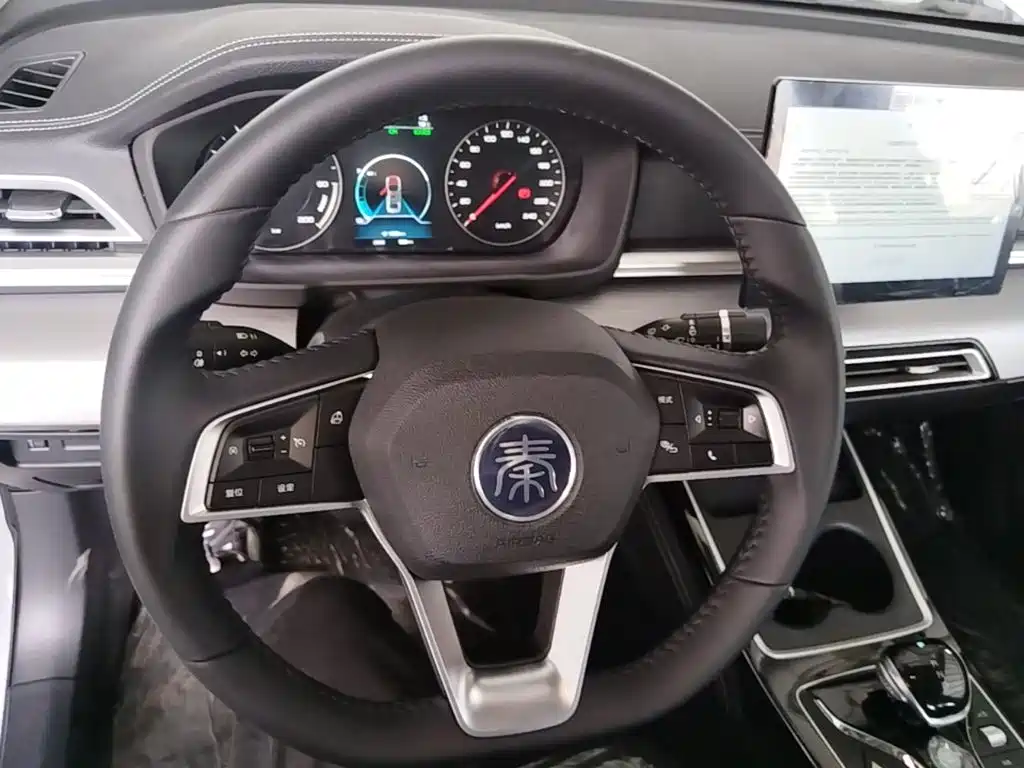 BYD Qin NEV — миниатюра 11