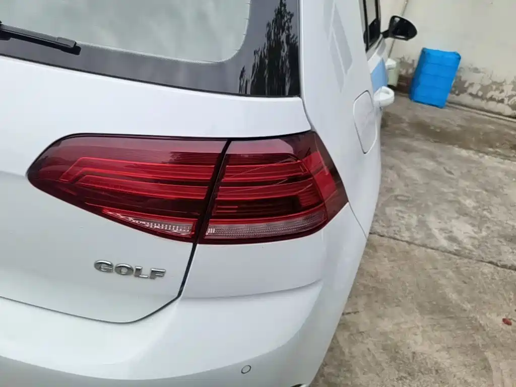 Volkswagen Golf — миниатюра 8