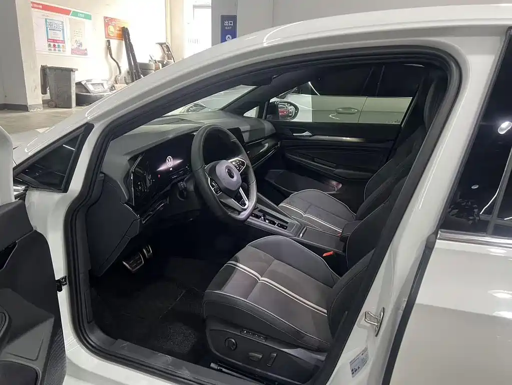 Volkswagen Golf — миниатюра 7