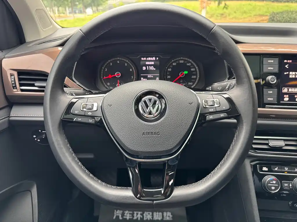 Volkswagen Tharu — миниатюра 15