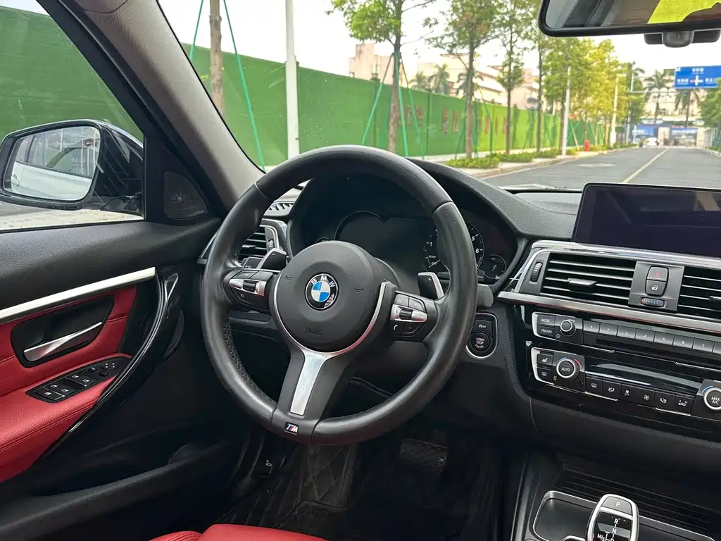 BMW 3 Series — миниатюра 13