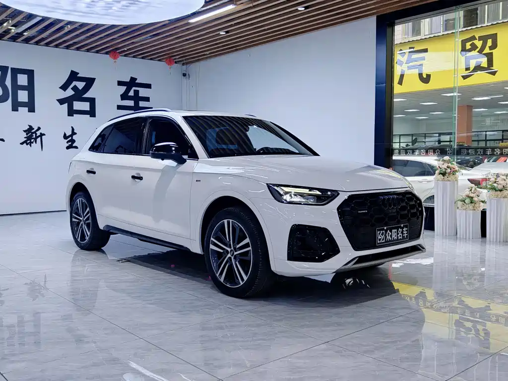 Audi Q5L 2022 40T Luxury