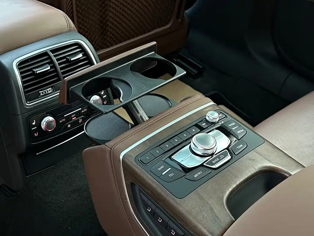 Audi A6L — миниатюра 14