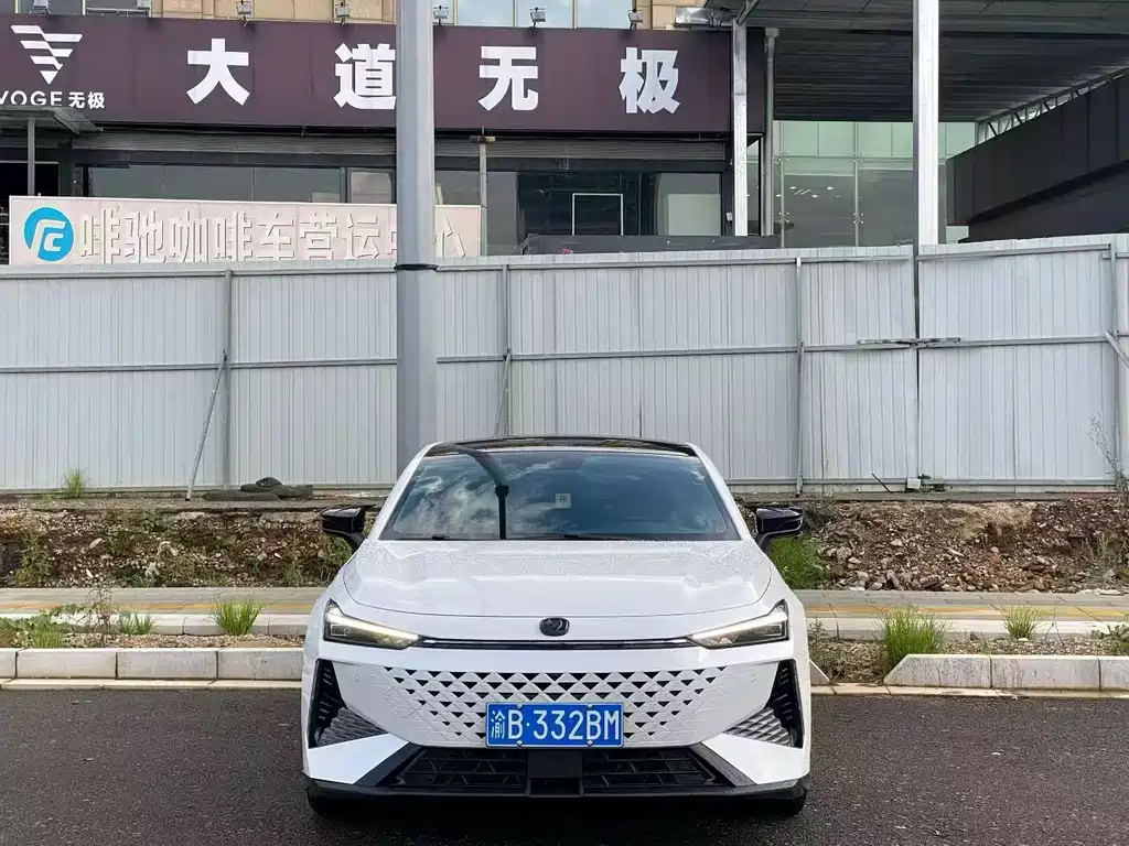 Changan UNI-V — миниатюра 2