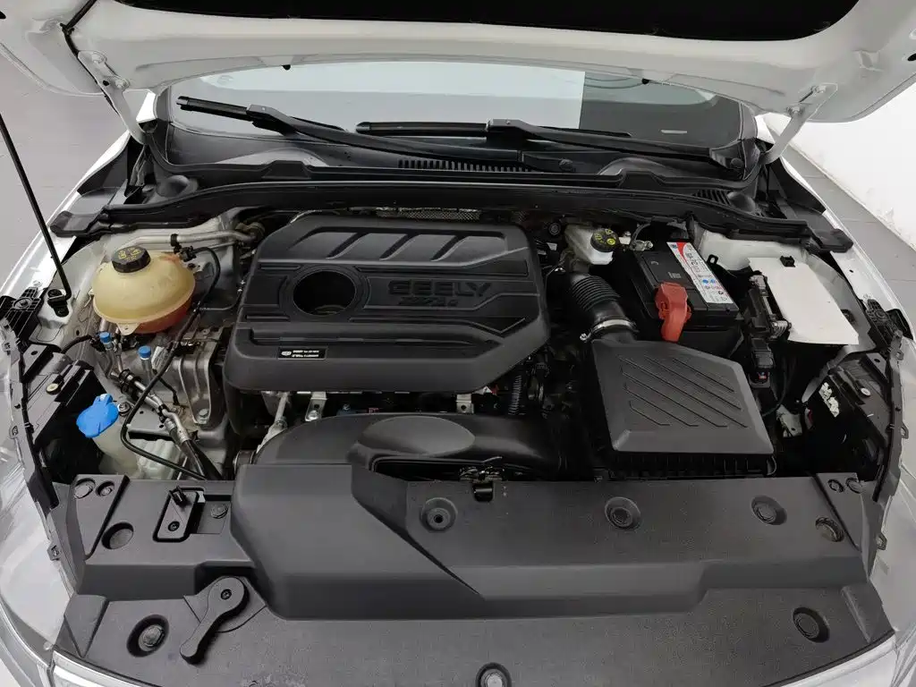 Geely Emgrand GL — миниатюра 6