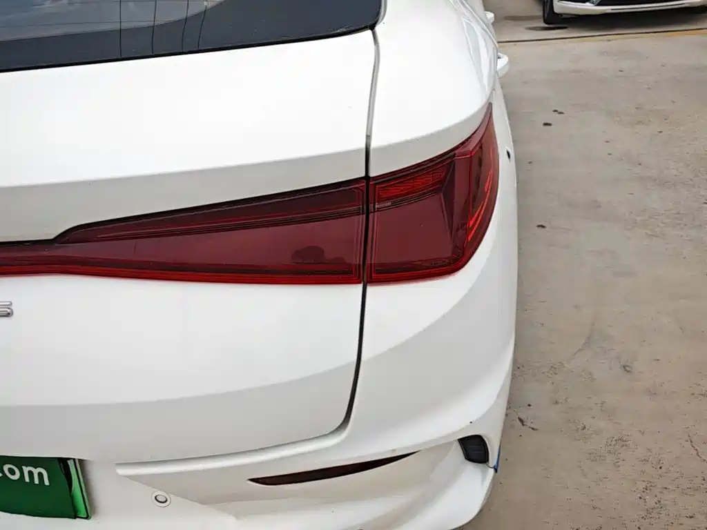 BYD e2 — миниатюра 8