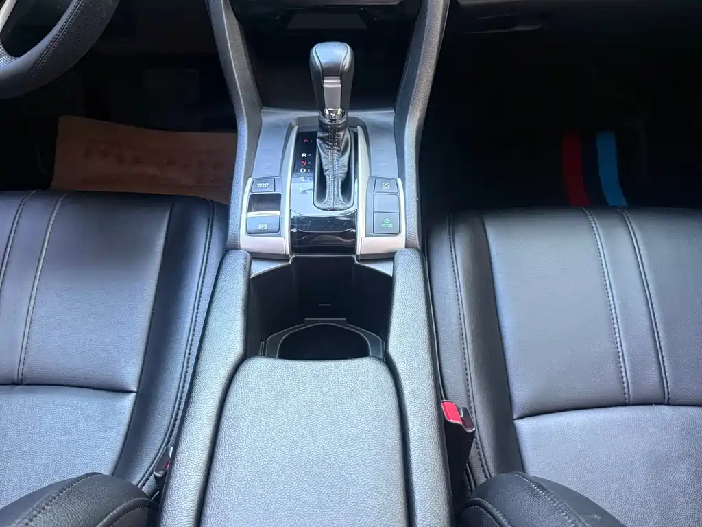 Honda Civic — миниатюра 11