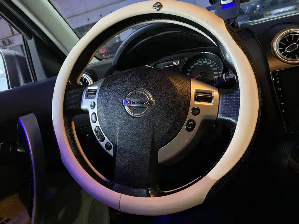 Nissan Qashqai — миниатюра 5