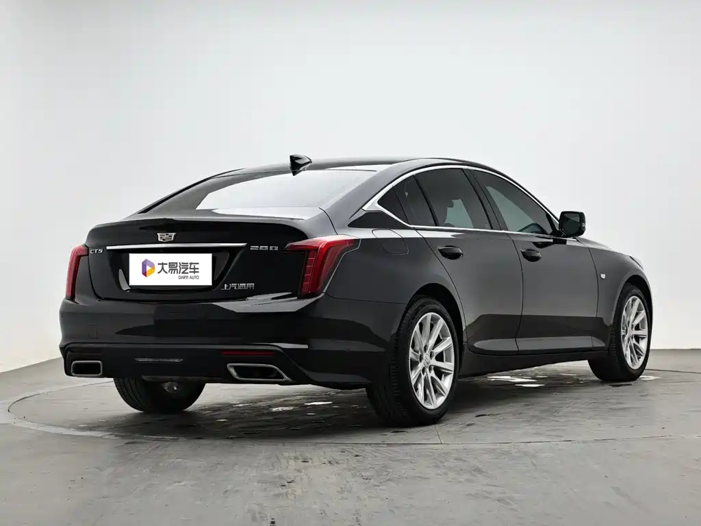 Cadillac CT5 — миниатюра 3