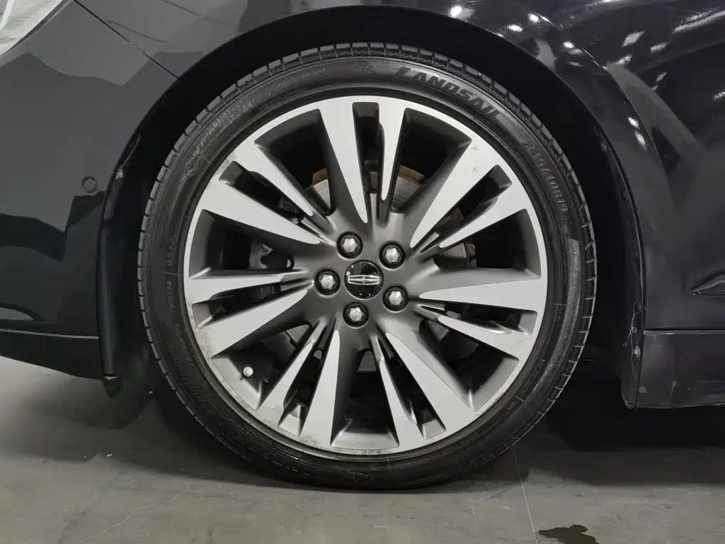 Lincoln MKZ — миниатюра 17