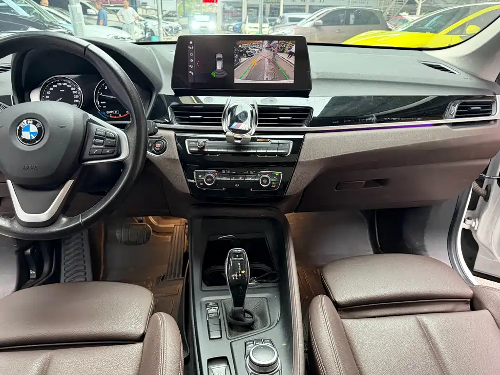 BMW X1 — миниатюра 12