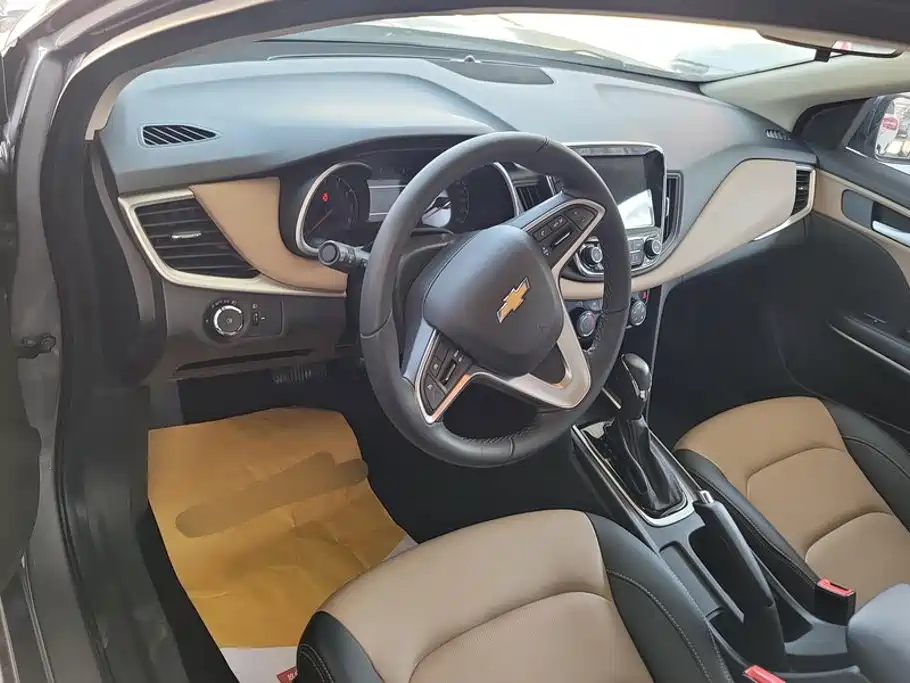 Chevrolet Monza — миниатюра 12