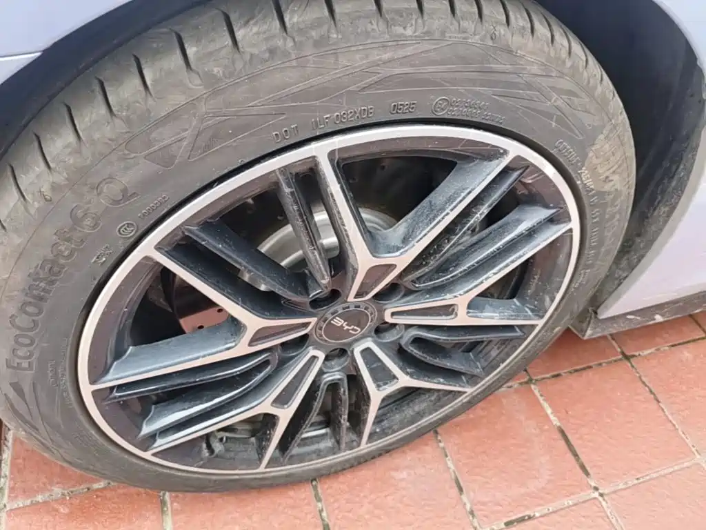 BYD Seal — миниатюра 25