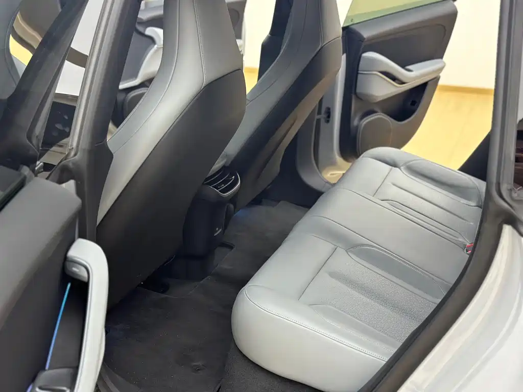 NIO ET5T — миниатюра 20