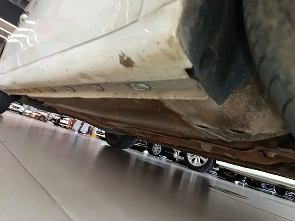 Roewe i6 Classic — миниатюра 21