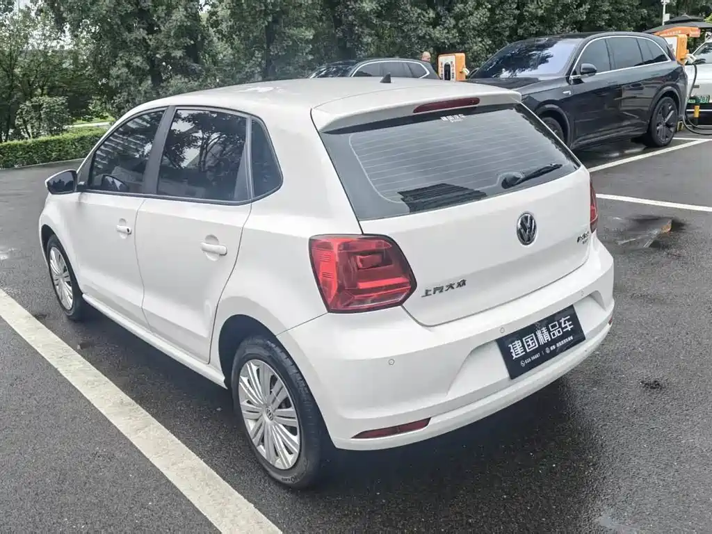 Volkswagen Polo — миниатюра 4