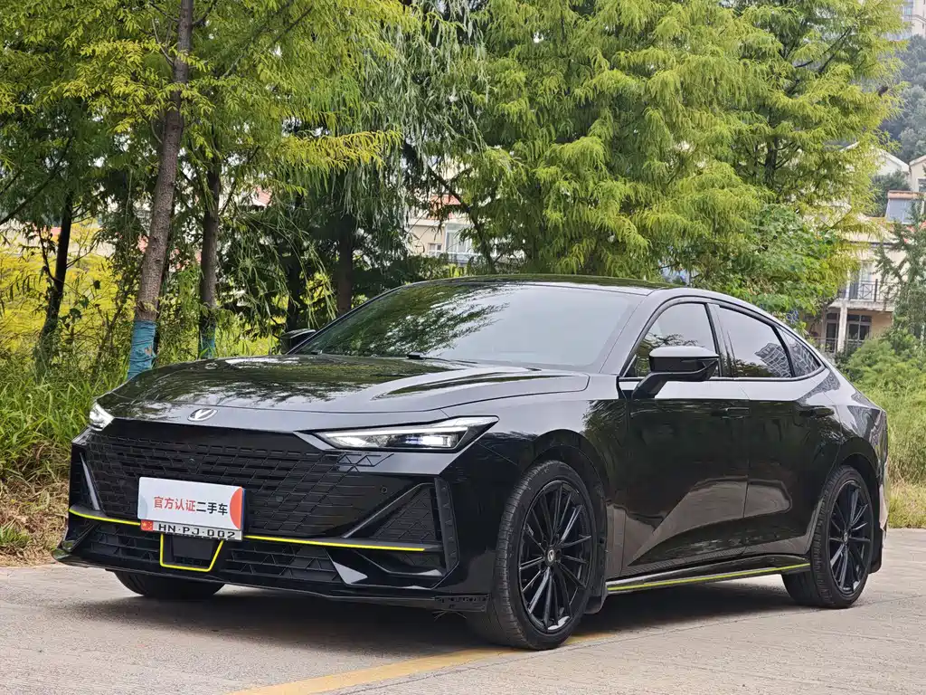 Changan UNI-V