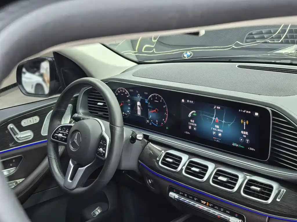 Mercedes-Benz GLE (Import) — миниатюра 21