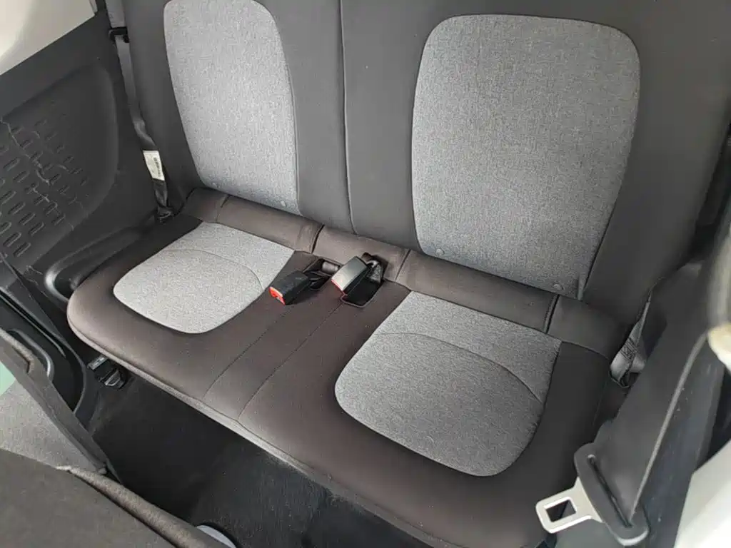 Wuling MINIEV — миниатюра 13