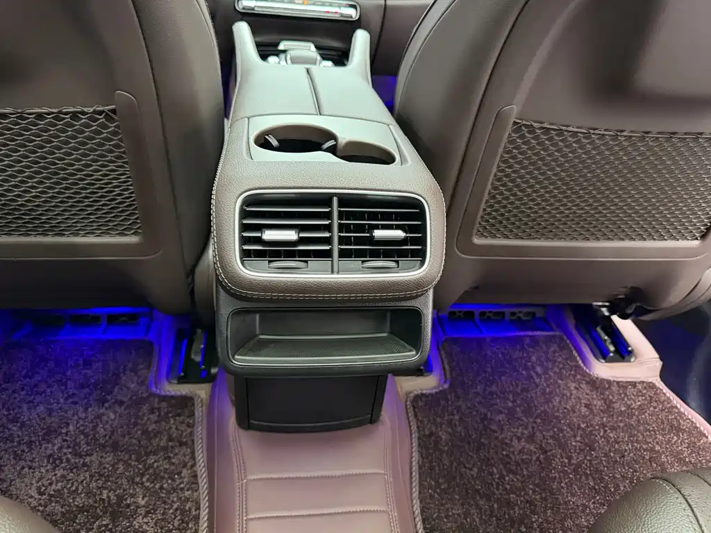 Mercedes-Benz GLE (Import) — миниатюра 15