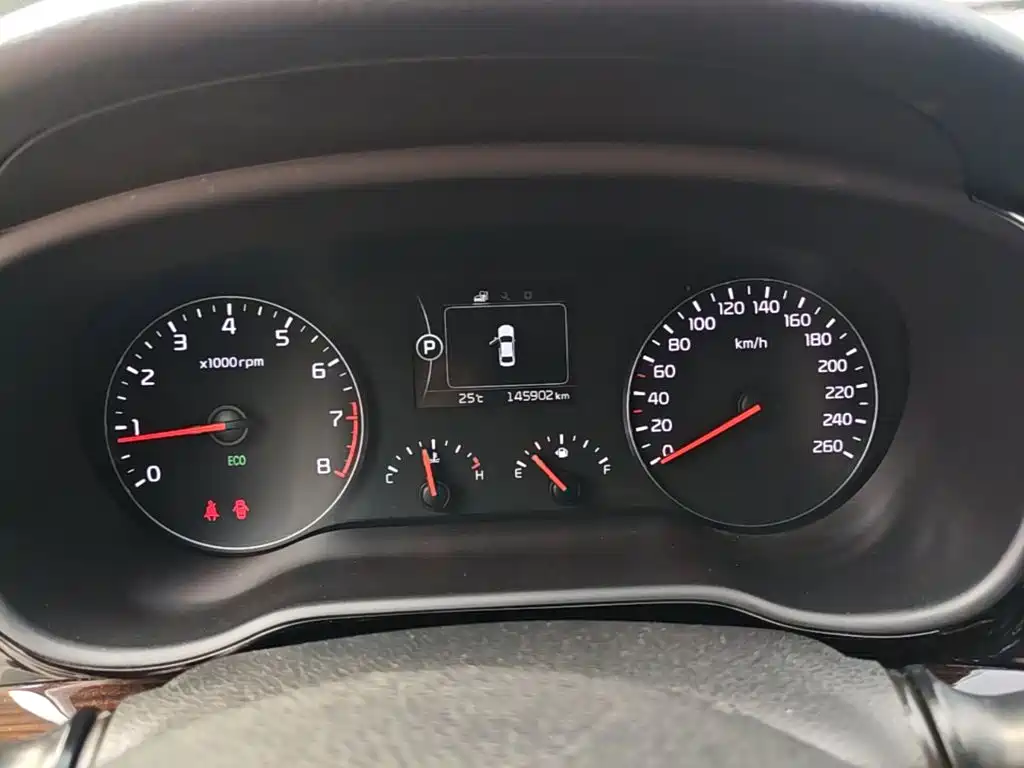 Kia K4 — миниатюра 12