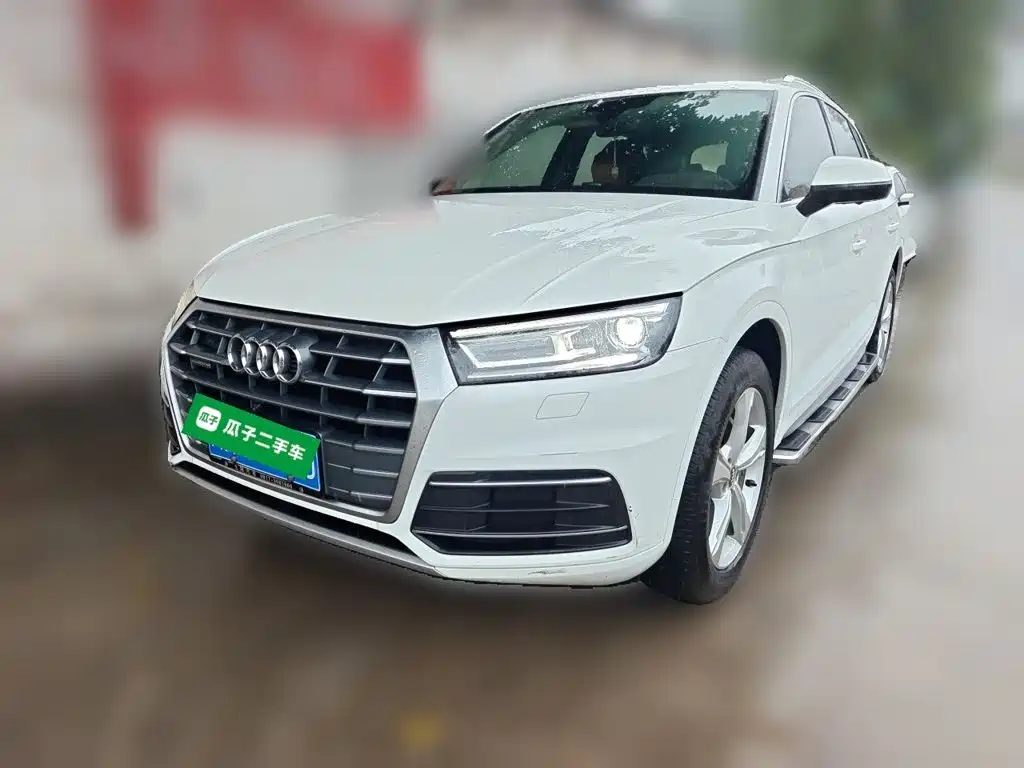 Audi Q5L — миниатюра 2