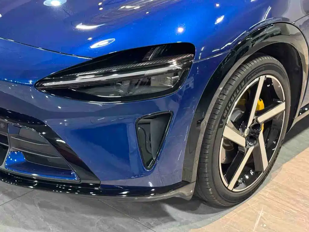 XIAOMI CAR XIAOMI YU7