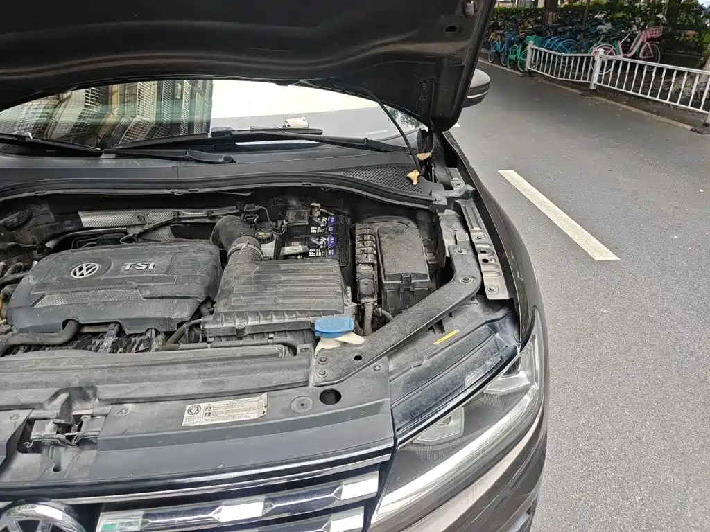 Volkswagen Tiguan L — миниатюра 20