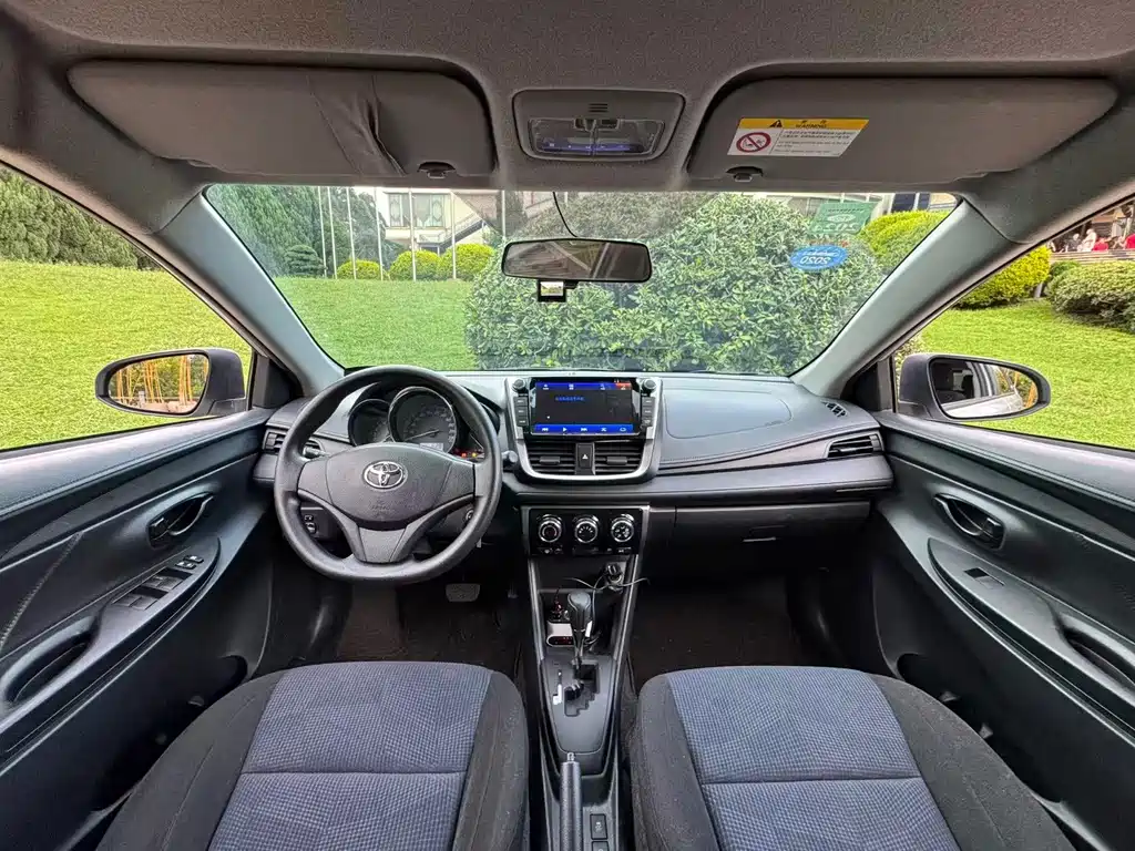 Toyota Yaris L — миниатюра 20