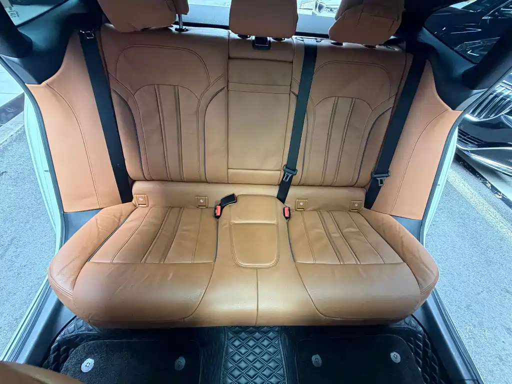 BMW 6 Series GT — миниатюра 26