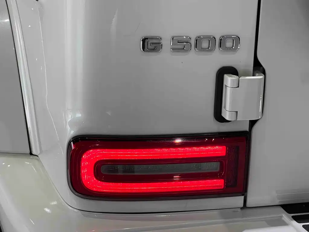 Mercedes-Benz G-Class — миниатюра 16