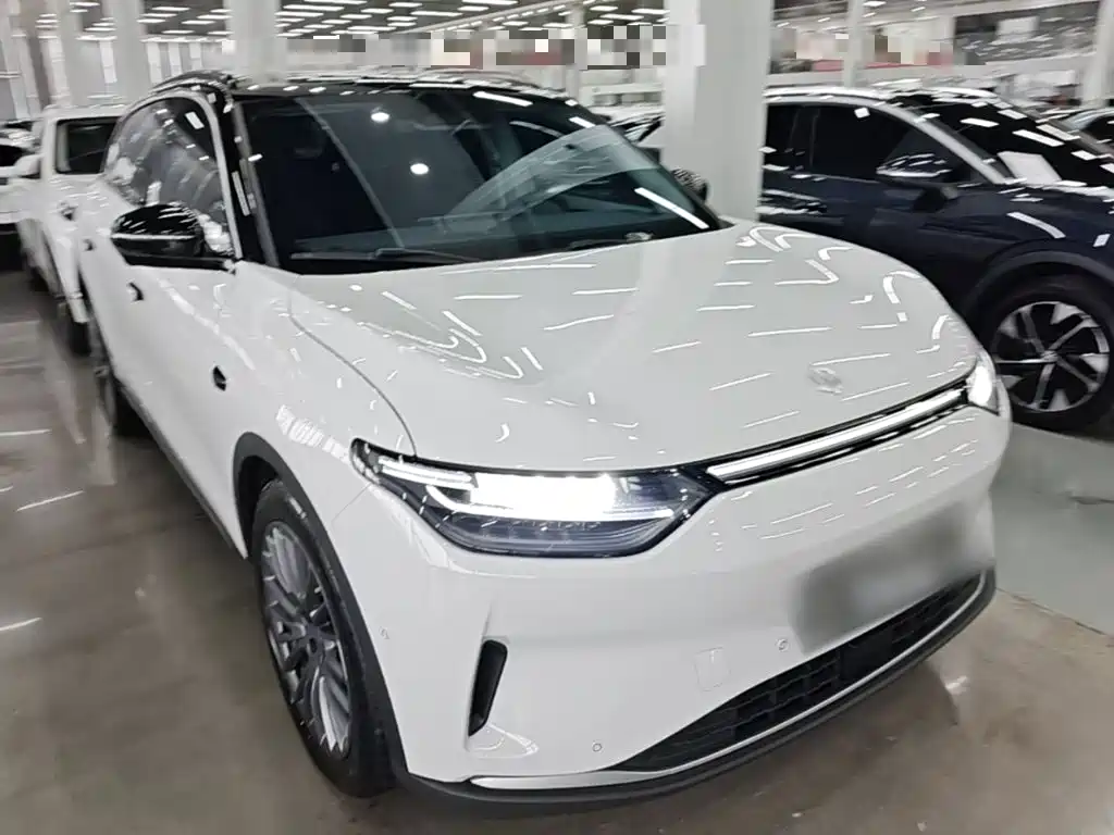 Leapmotor Leapmotor C11 — миниатюра 4