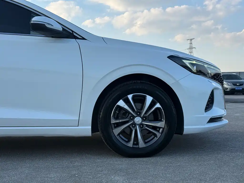 Changan Eado — миниатюра 12