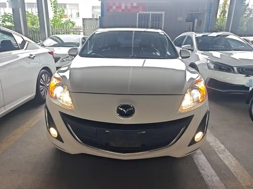 Mazda 3 Xingcheng — миниатюра 3