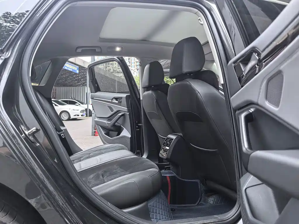 Volkswagen Sagitar — миниатюра 11