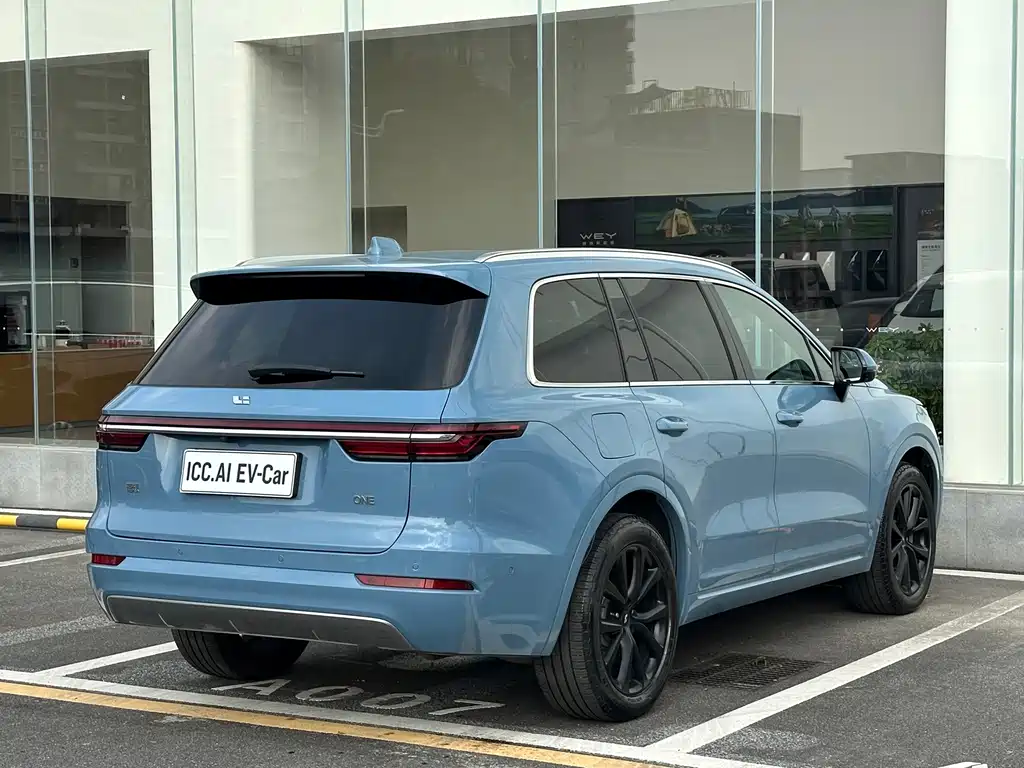 Li Auto Li ONE — миниатюра 13
