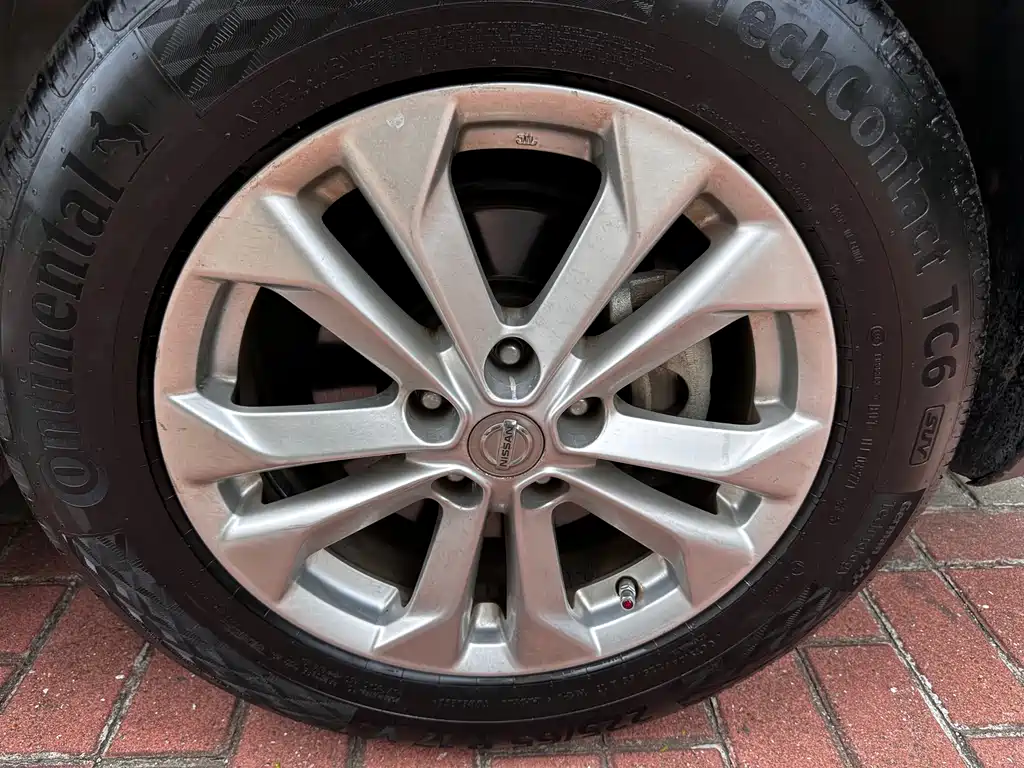 Nissan X-Trail 2017 2.0L MT 2WD