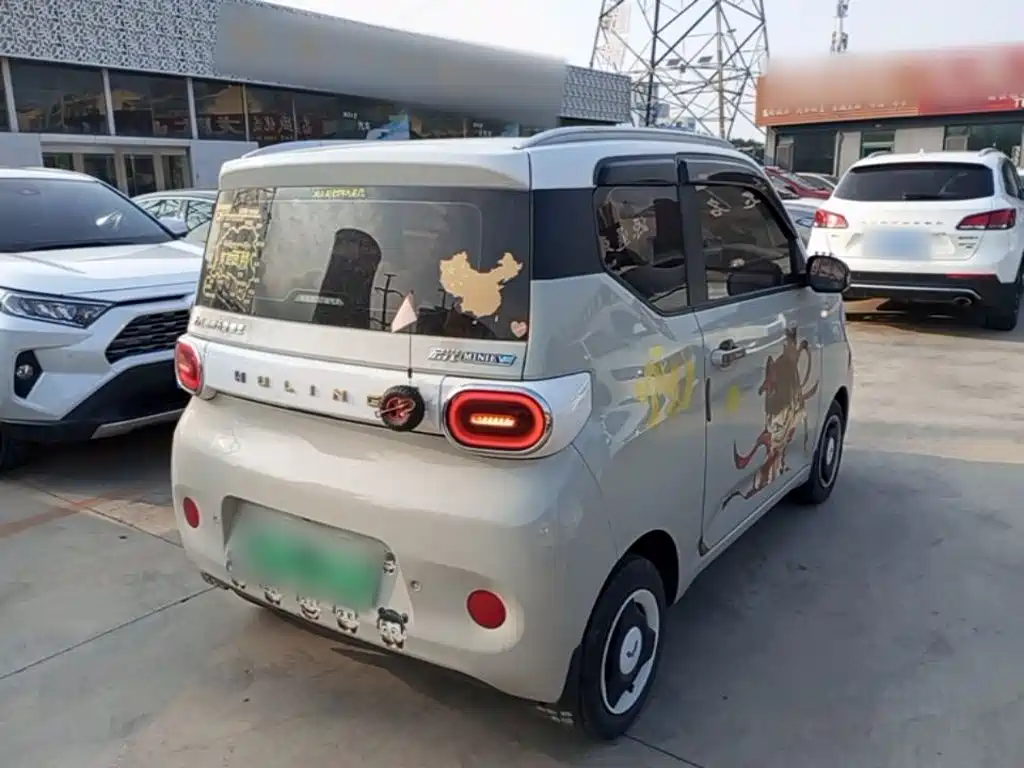 Wuling MINIEV — миниатюра 7