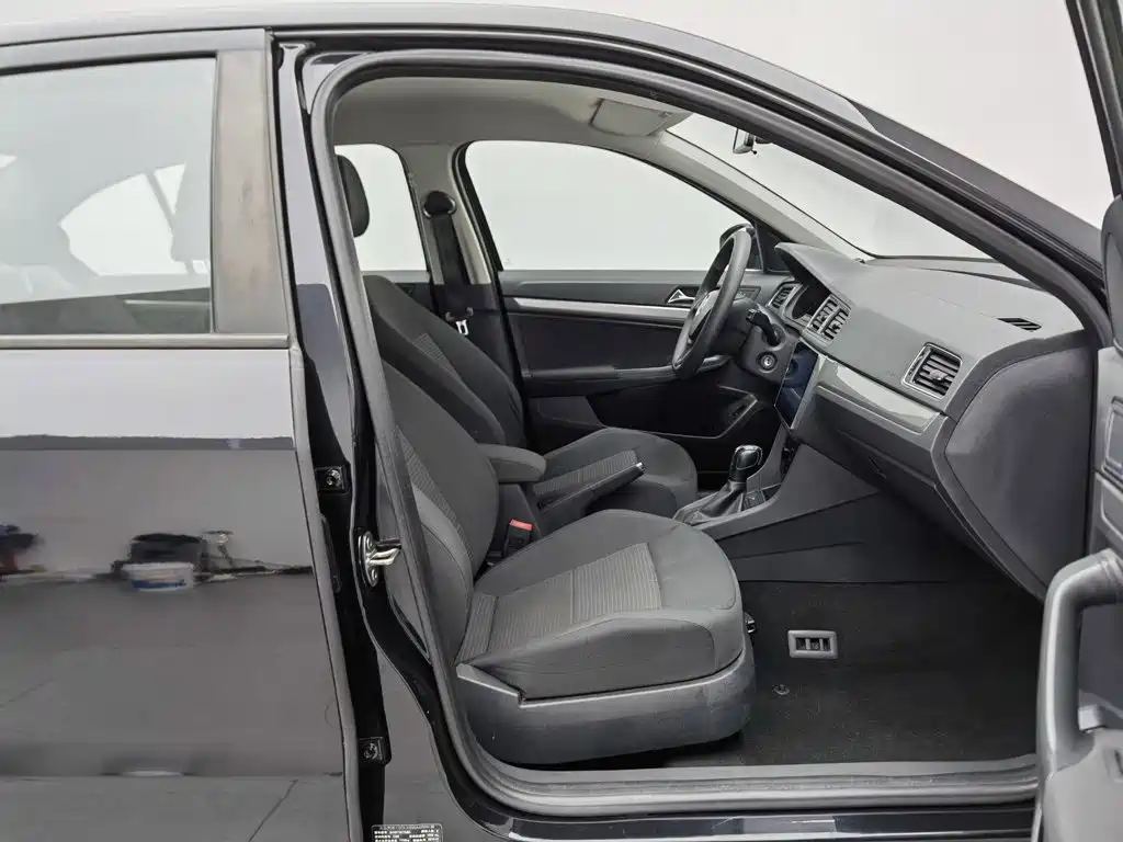 Volkswagen Lavida — миниатюра 23